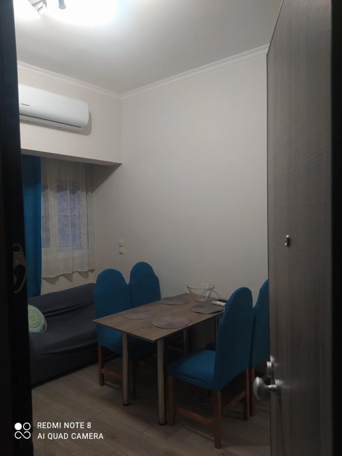 Apartamento Λουτράκι Κέντρο Habitación foto